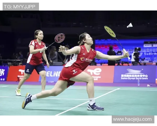 深圳羽毛球队的蜕变与成长之路探索杯赛背后的奋斗与坚持